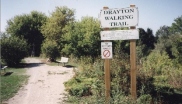 An entrance to the Drayton Walking Trail